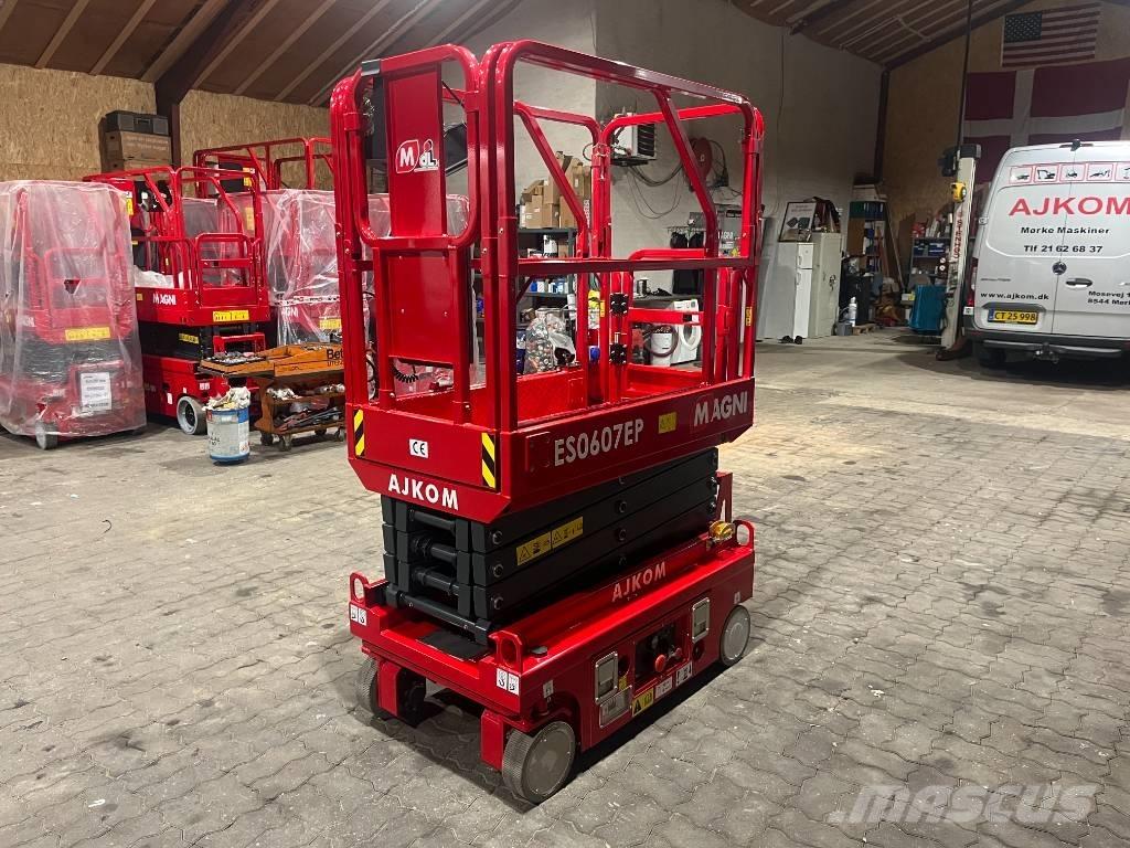 Magni ES 0607 DC Nůžková zvedací plošina