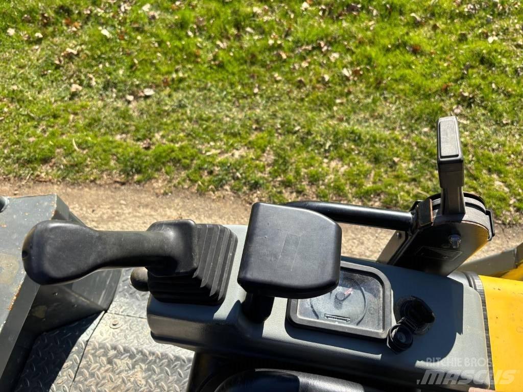 Wacker Neuson DT 23 Pásové dempry