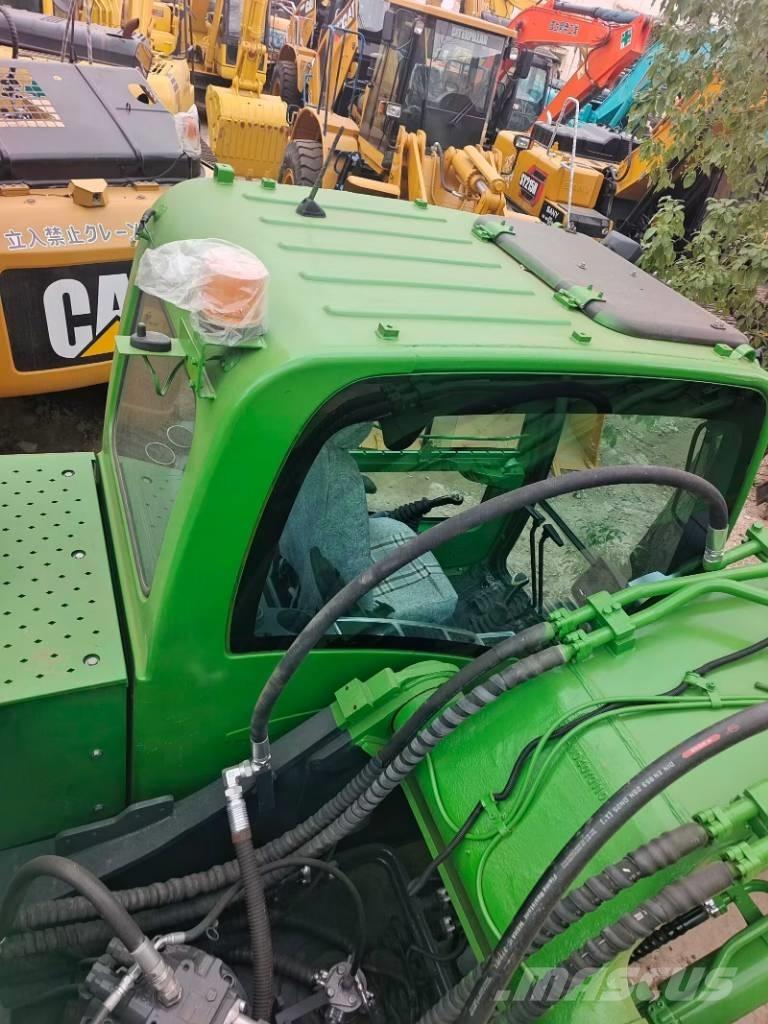 Hyundai R 305 LC-9T Pásová rýpadla