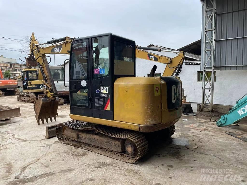CAT 306E2 Mini rýpadla < 7t