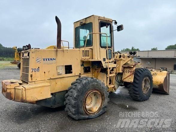 Komatsu WA 320-1 Kolové nakladače