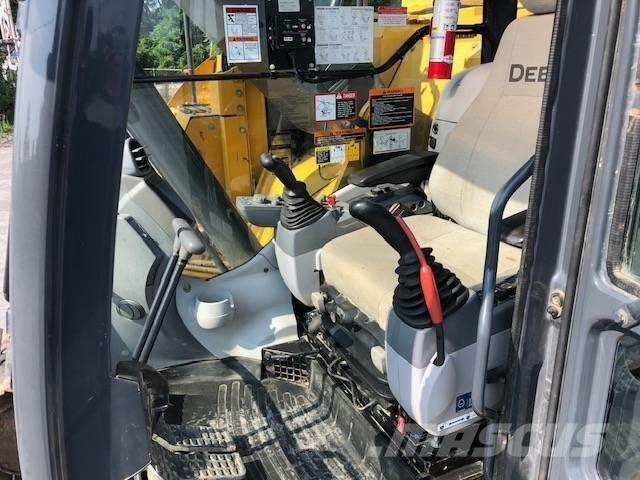DEERE 245G LC Pásová rýpadla