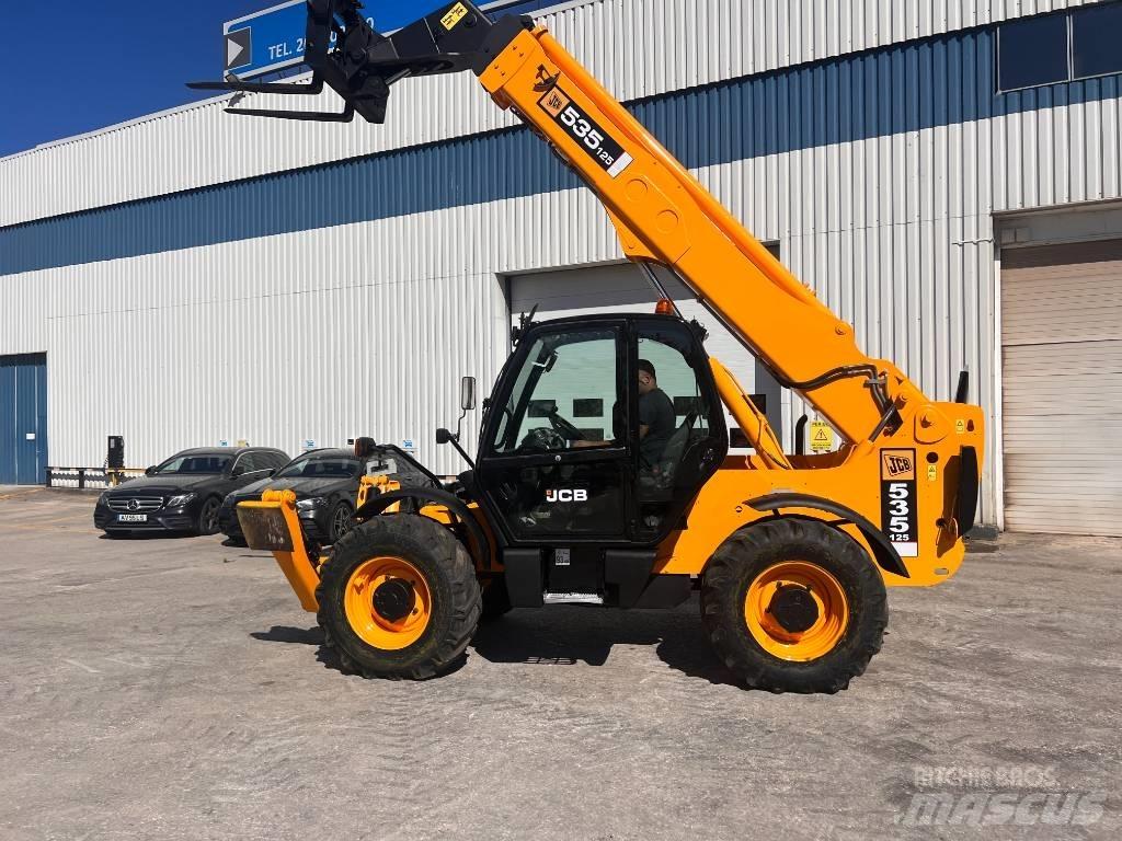 JCB 535-125 Teleskopické manipulátory