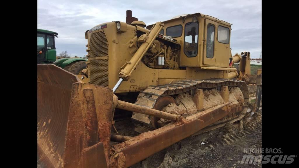 CAT D 9 G Pásové dozery