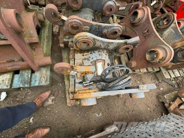 Hitachi ZX 250-280 Rychlospojky