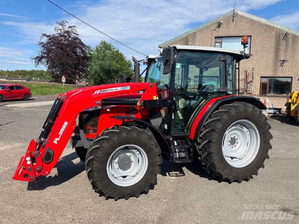 Massey Ferguson 4709 Traktory