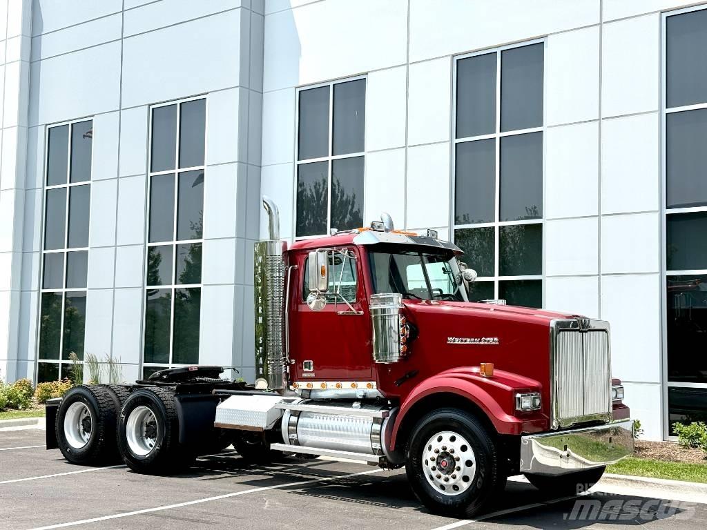 Western Star 4900 SF Tahače
