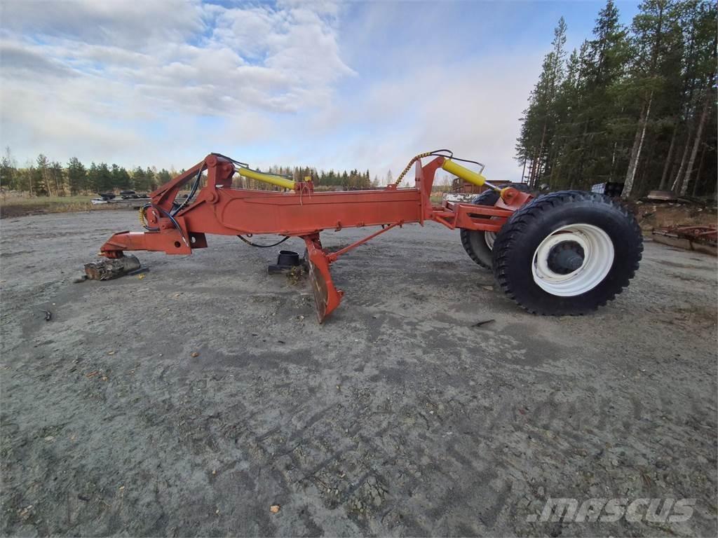  Peltolana omateko Tažené radlice