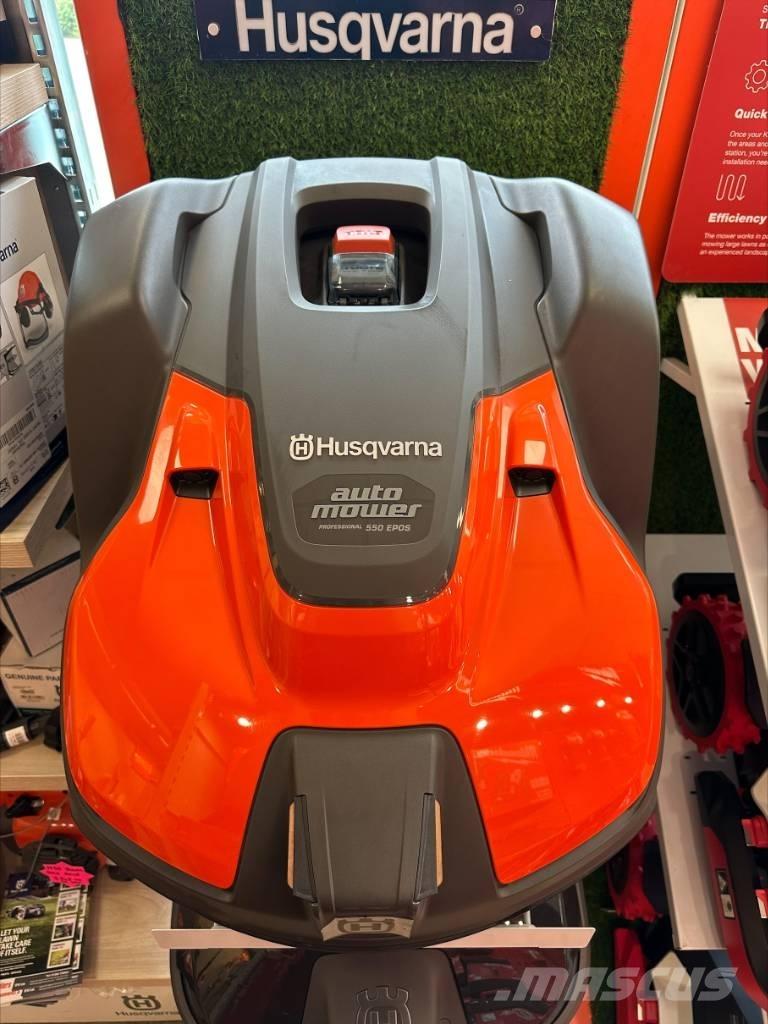 Husqvarna AM550 Robotické sekačky