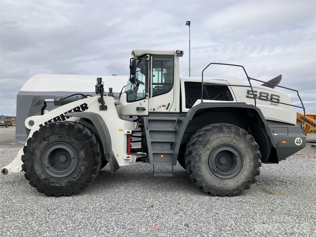 Liebherr L586 Xpower Kolové nakladače