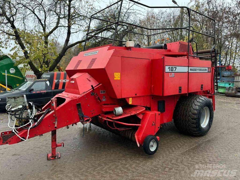 Massey Ferguson 187 Lis na hranaté balíky