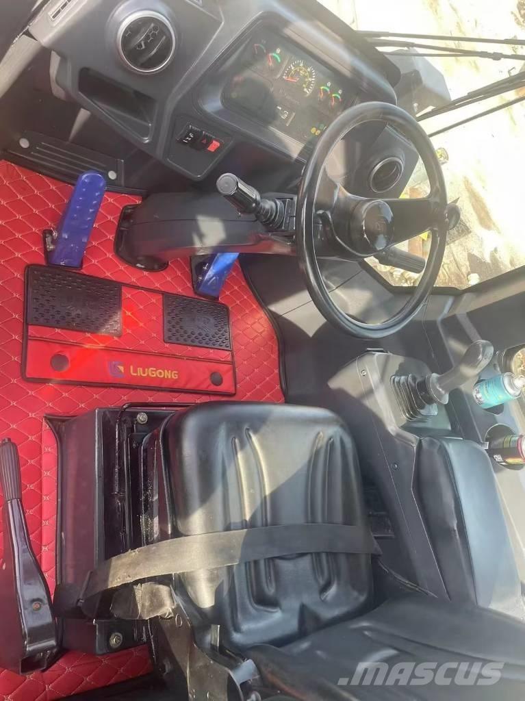 LiuGong 856 Kolové nakladače
