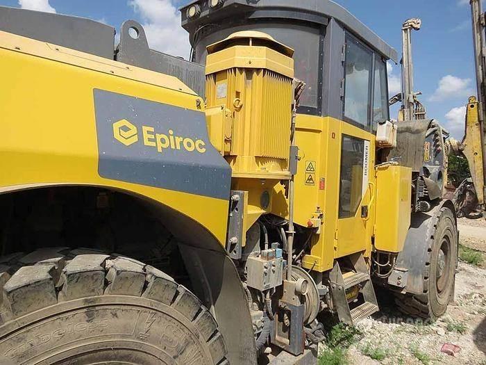 Epiroc E2C Povrchové vrtací stroje