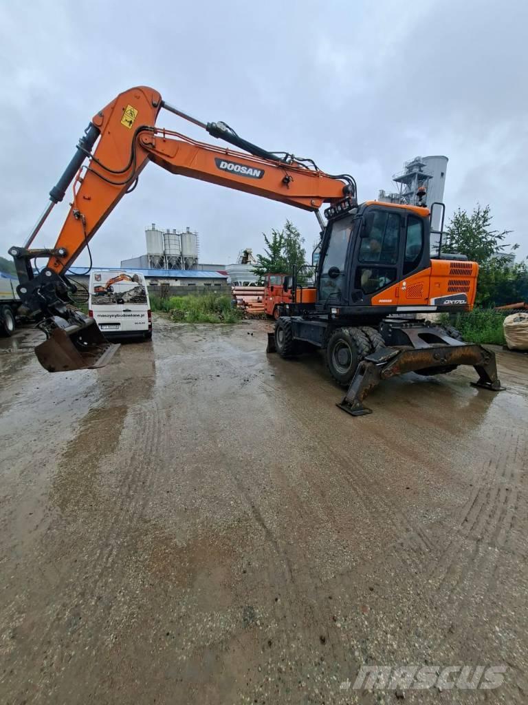 Doosan DX 170 W Kolová rýpadla