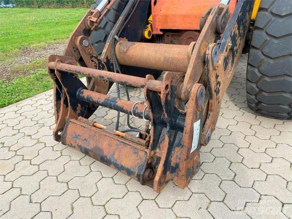 JCB 426E AGRI HT Kolové nakladače