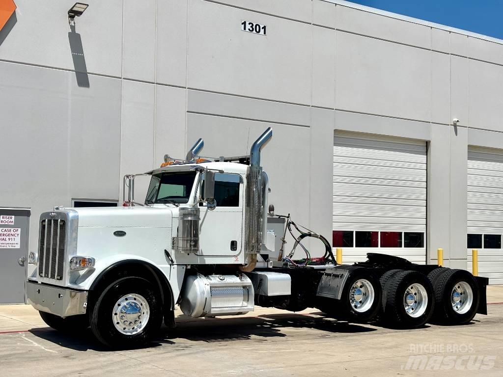 Peterbilt 388 Tahače