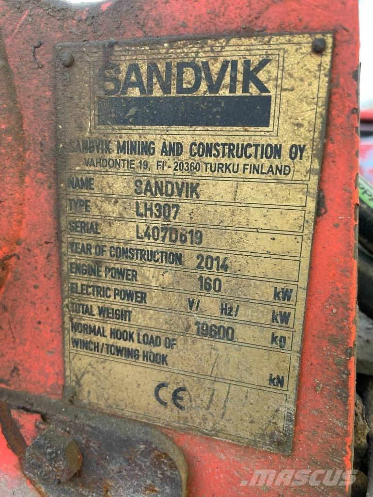 Sandvik LH 307 Podzemní nakladače