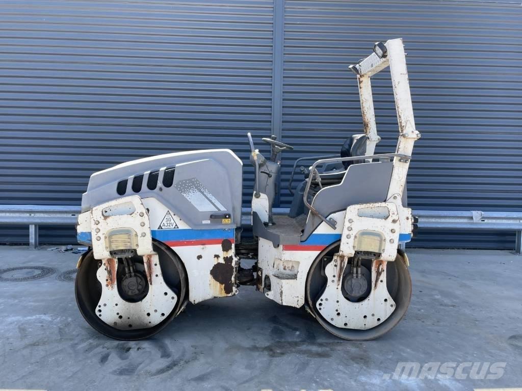 Hamm HD 13 VV Tandemové válce