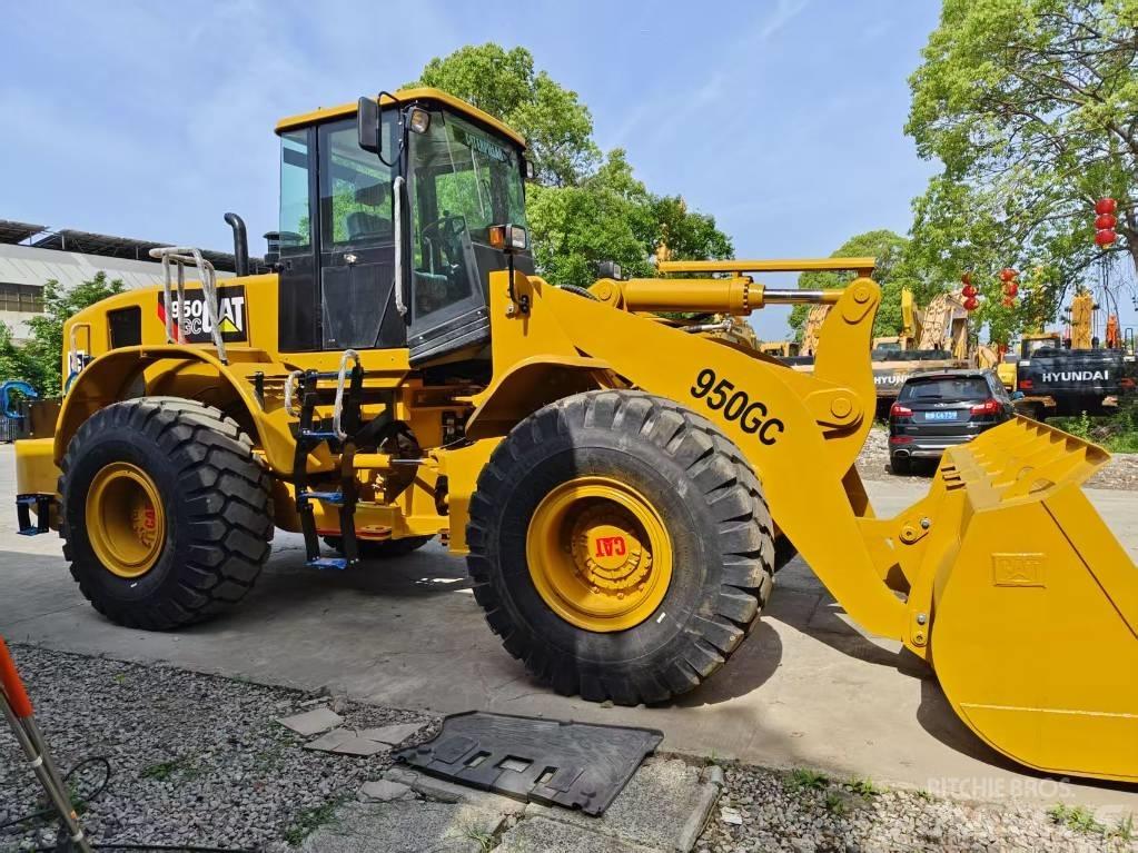 CAT 950 GC Kolové nakladače