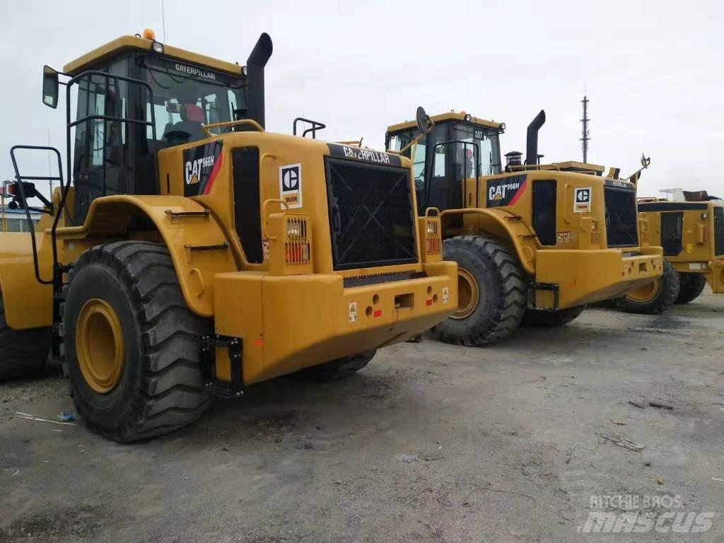 CAT 966H Kolové nakladače