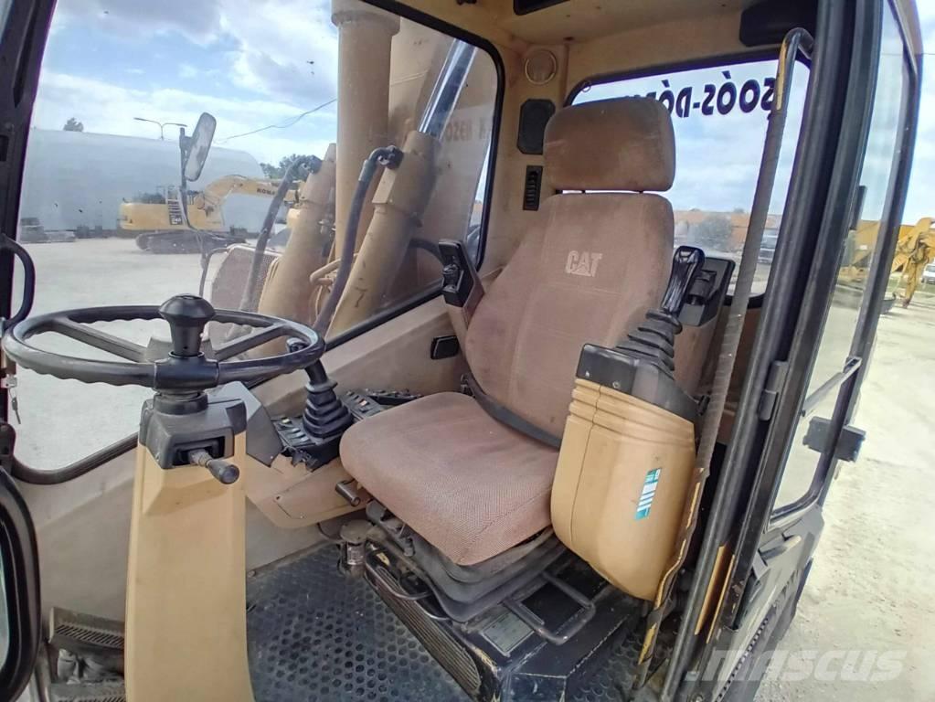CAT M 315 Kolová rýpadla