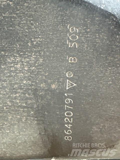 Montabert 120 MM Bourací kladiva / Sbíječky