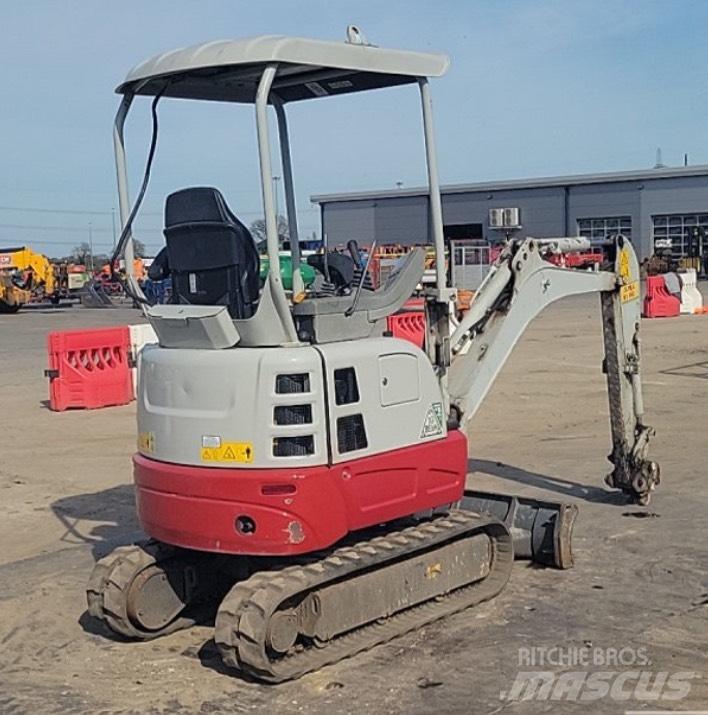 Takeuchi TB 217 R Mini rýpadla < 7t