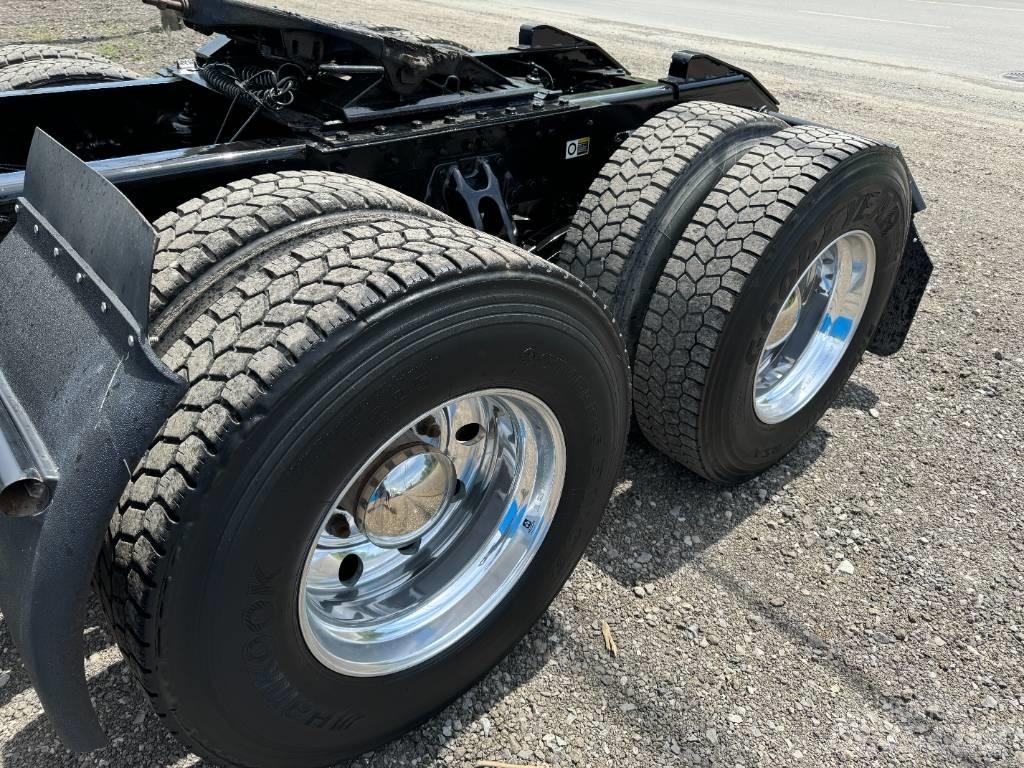 Kenworth T 680 Tahače