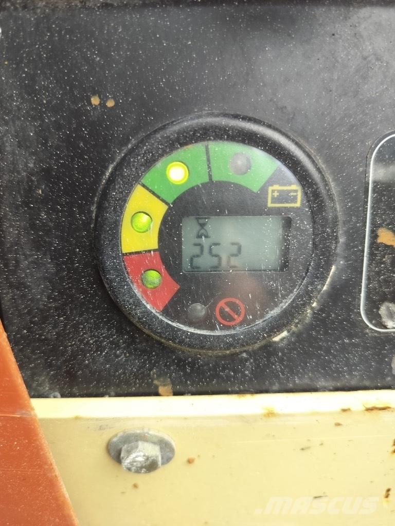 JLG 6 RS Nůžková zvedací plošina