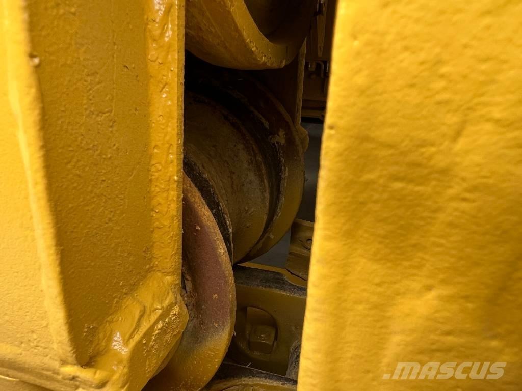 CAT D6H XL Pásové dozery