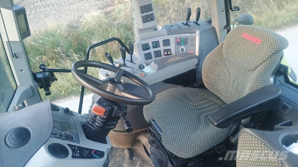 CLAAS Axion 810 CIS Traktory
