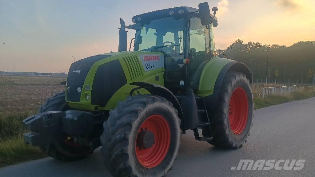 CLAAS Axion 810 CIS Traktory
