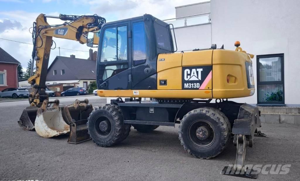 CAT M 313 D Kolová rýpadla