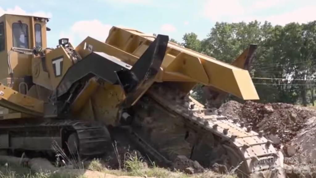 Trencor T14-54 Pily na beton a kámen