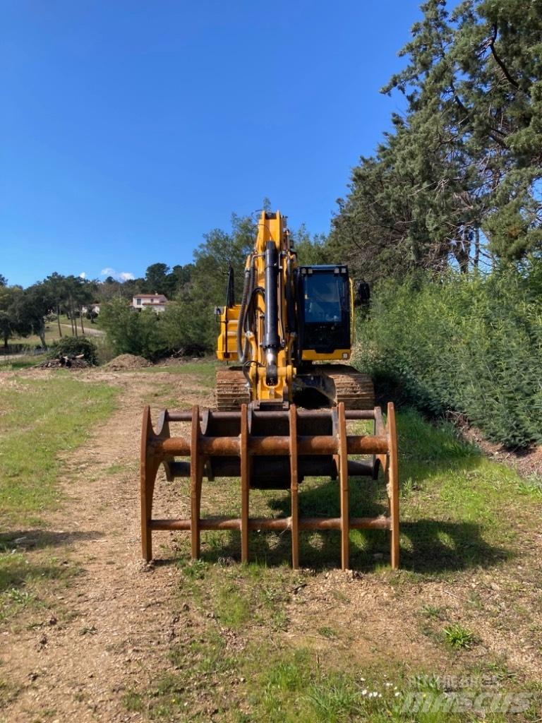 JCB JS 220 X Pásová rýpadla