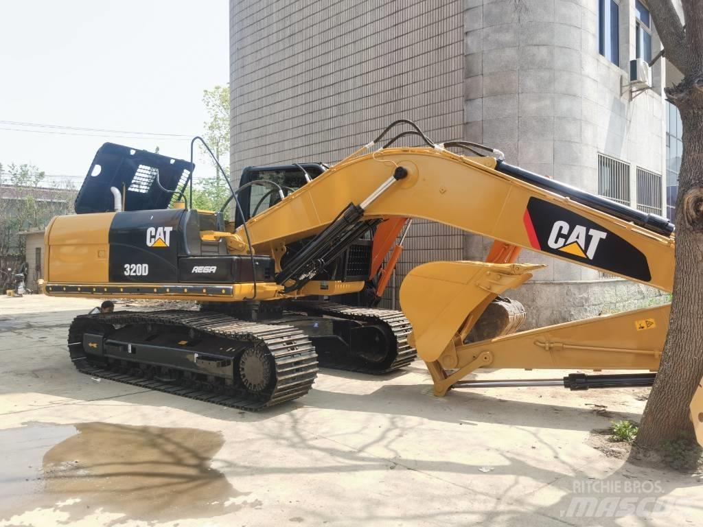 CAT 320 D Pásová rýpadla