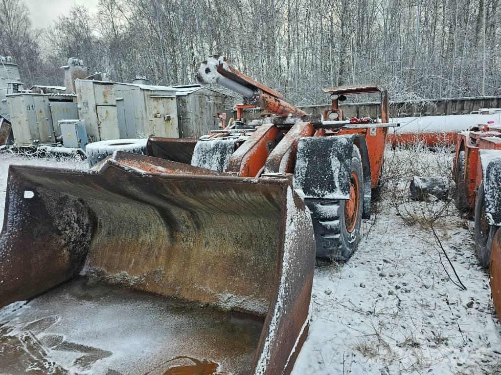 Sandvik Toro 301 D Podzemní nakladače