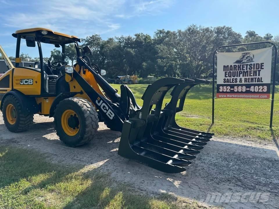 JCB 407 Kolové nakladače