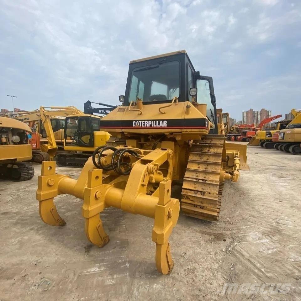 CAT D6R Pásové dozery