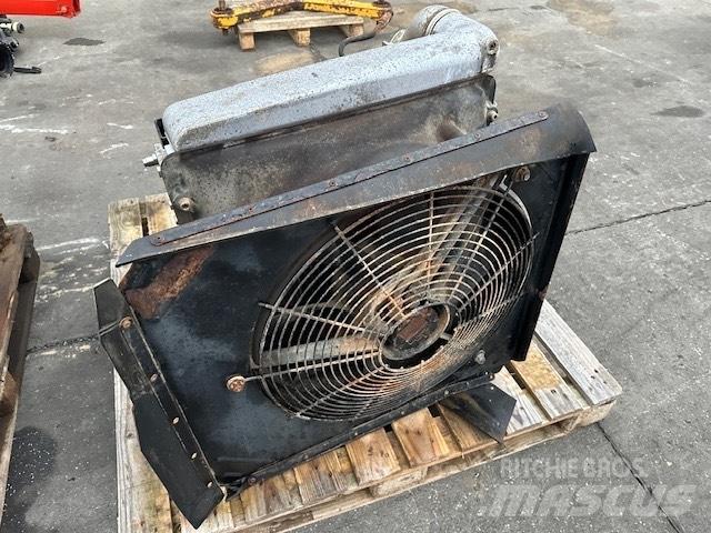 Volvo A 40 D COOLER Radiátory