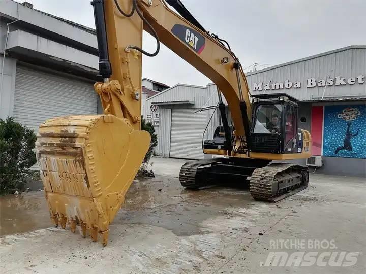 CAT CAT325 Pásová rýpadla