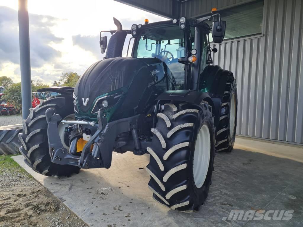 Valtra T 154 A Traktory