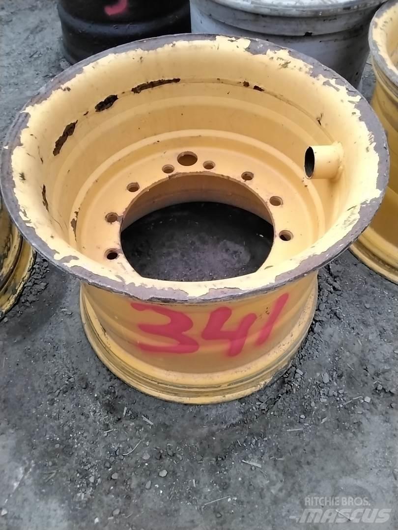 Rottne F12 20x26,5 Pneumatiky, kola a ráfky