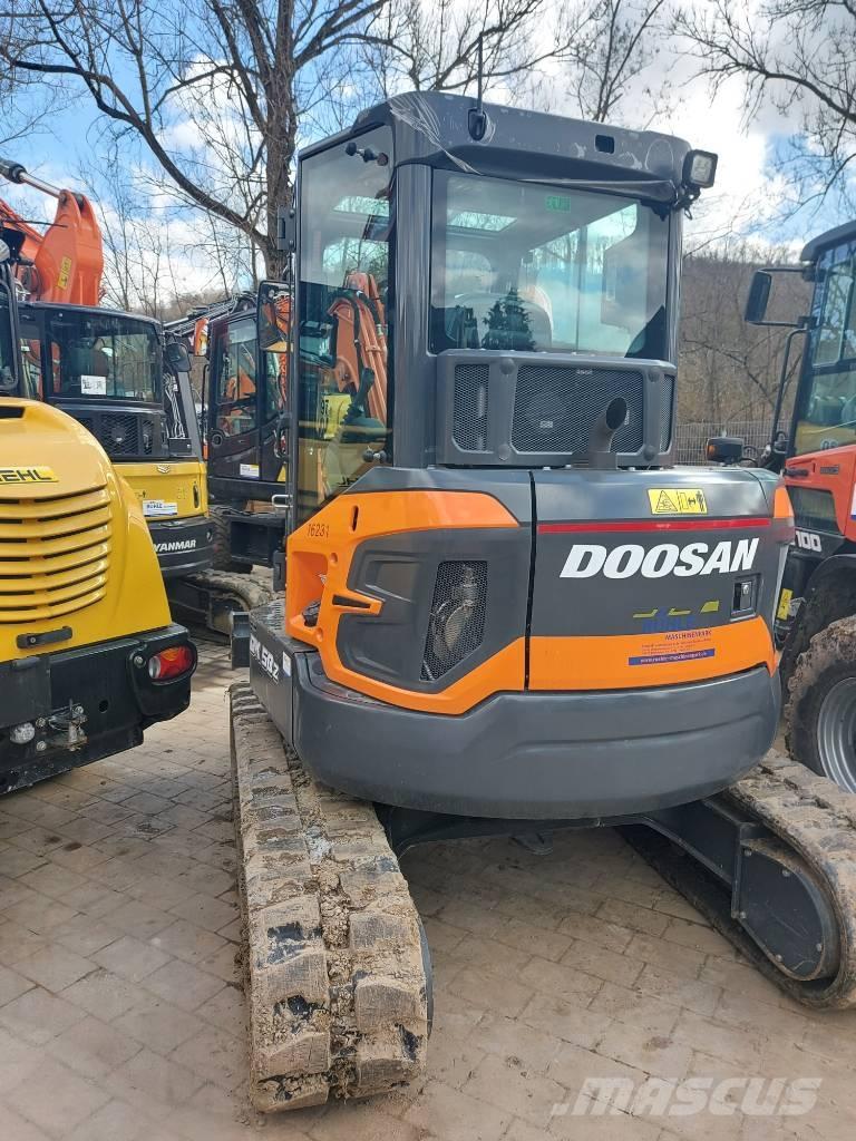 Develon DX 50 Z-7 Mini rýpadla < 7t