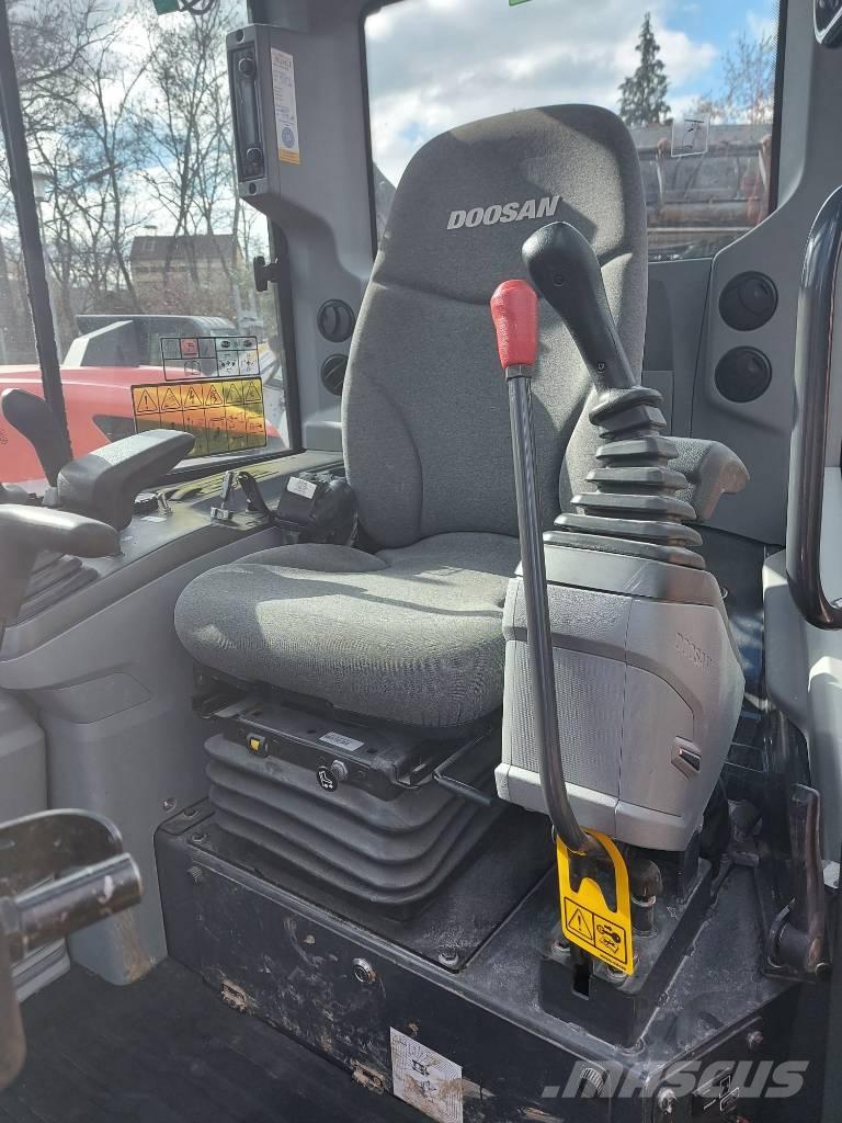 Develon DX 50 Z-7 Mini rýpadla < 7t