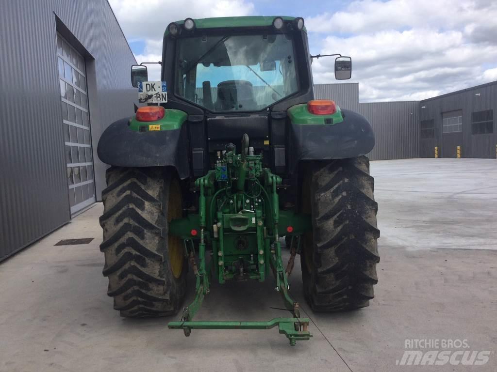 John Deere 6150M Traktory