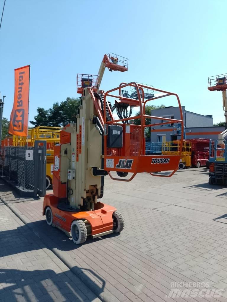 JLG Toucan 1100 Vertikální sloupové výtahy