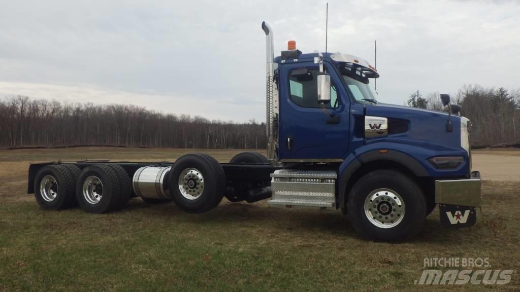 Western Star 49 X Nákladní vozidlo bez nástavby