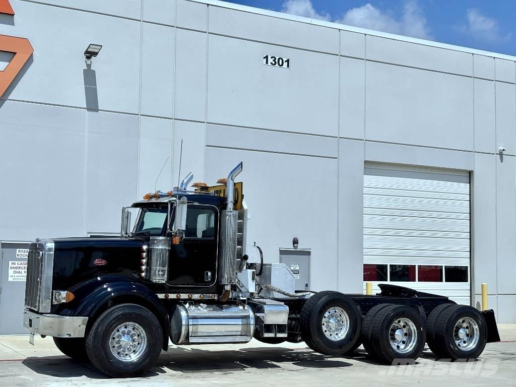 Peterbilt 357 Tahače