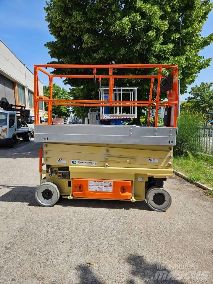 JLG 2630 ES Nůžková zvedací plošina